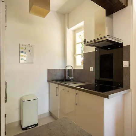 Ferienhaus Quaint With Garden