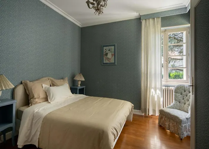 Ferienhaus Quaint With Garden *