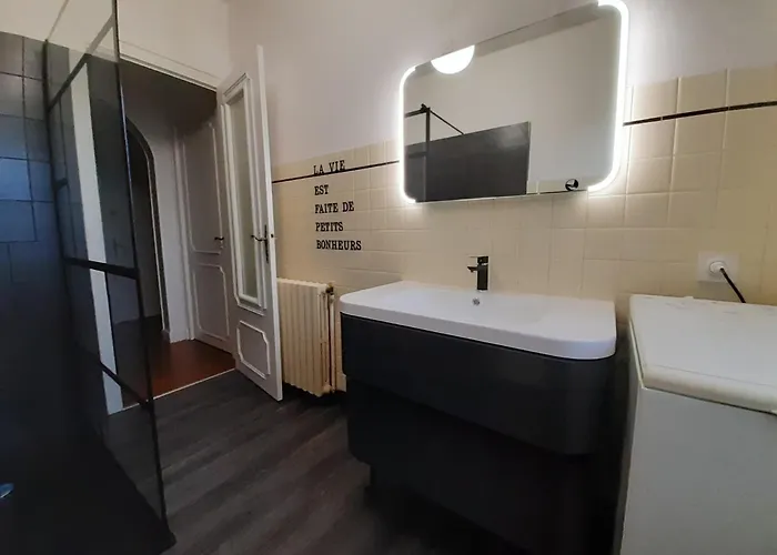 Quaint With Garden Payzac (Dordogne)